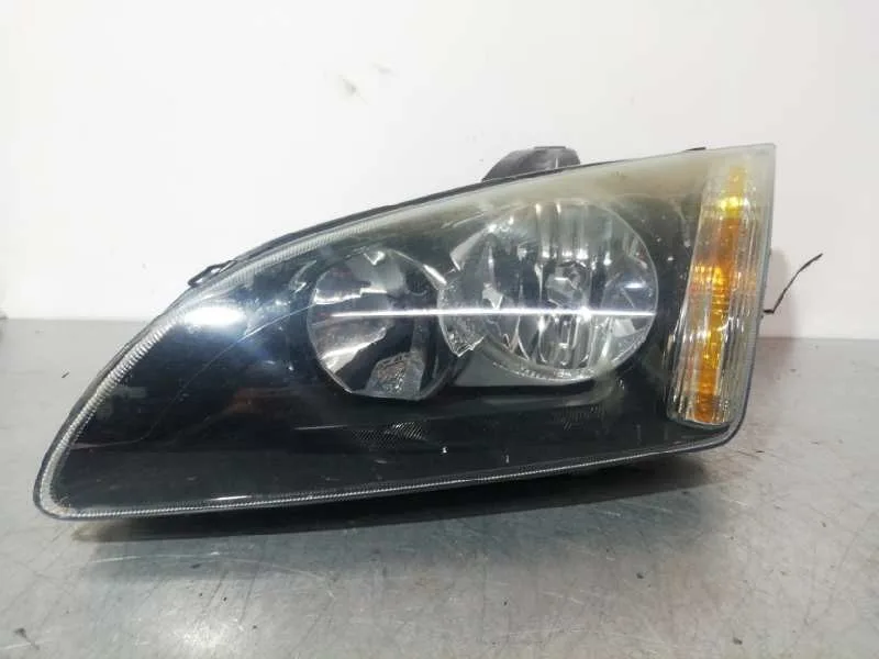 Faro Izquierdo para Ford Focus Berlina (Cap)