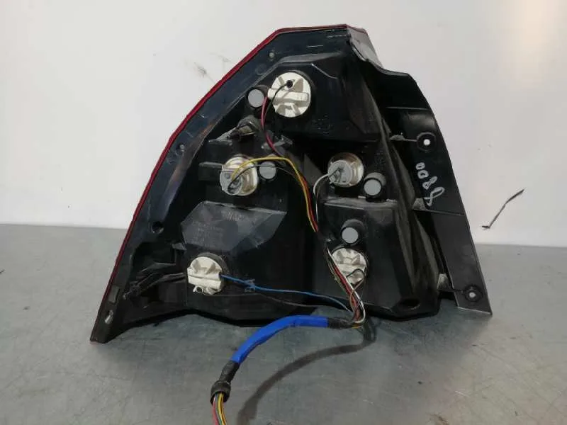Piloto Trasero Derecho para Chevrolet Aveo