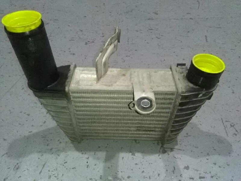 Intercooler para Mitsubishi Colt Berlina 5 (Z30A)