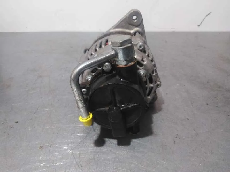 Alternador para Kia Carens (Un)