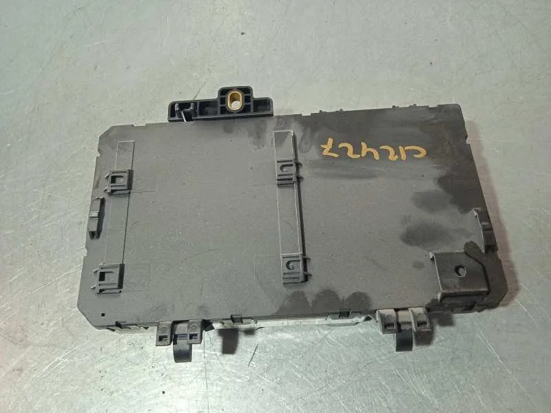 Caja Reles / Fusibles para Opel Astra H Berlina