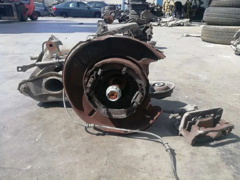 Puente Trasero para Mercedes-Benz Vaneo (W414) Furgoneta Compacta