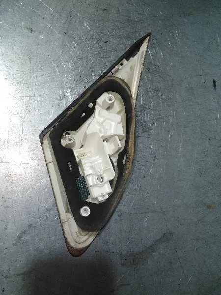 Piloto Trasero Derecho Interior para Opel Astra J Lim.