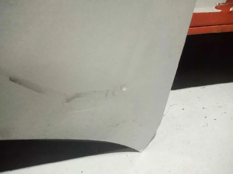 Capot para Nissan Primera Berlina (P12)