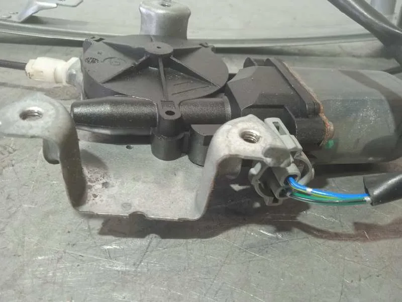 Elevalunas Trasero Izquierdo para Nissan Primera Berlina (P12)