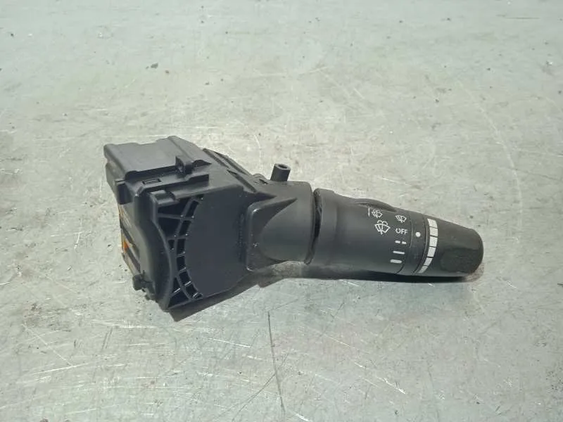Mando Limpia para Nissan Primera Berlina (P12)