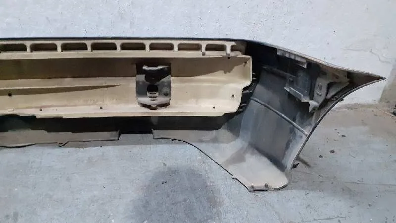 Paragolpes Trasero para Bmw Serie 3 Compacto (E36)