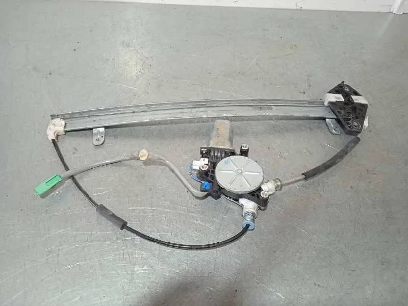 Elevalunas Delantero Derecho para Honda Cr-V (Rd8)