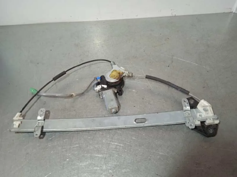 Elevalunas Delantero Derecho para Honda Cr-V (Rd8)
