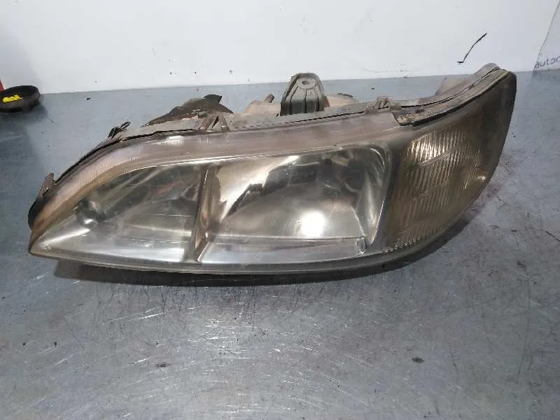Faro Izquierdo para Honda Accord Berlina (Cg7-9/Ch1-7)
