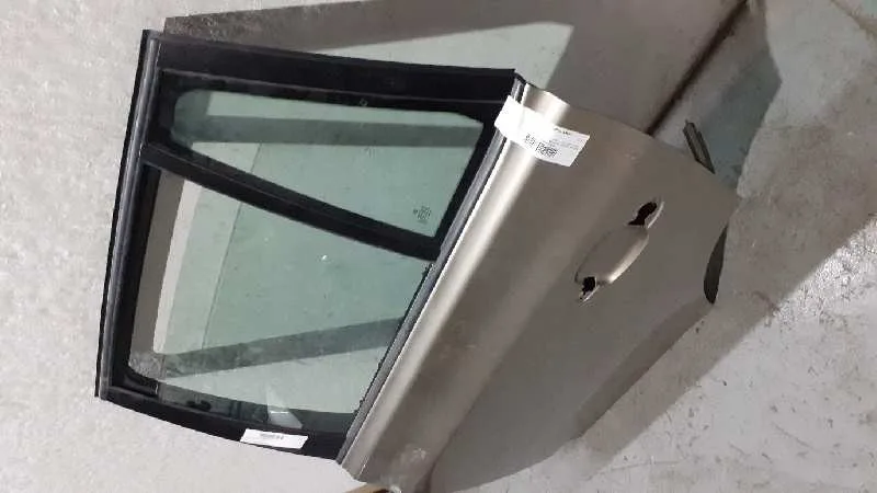 Puerta Trasera Izquierda para Bmw X3 (E83)