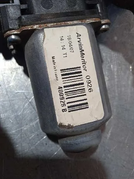 Elevalunas Delantero Derecho para Nissan Note (E11E)