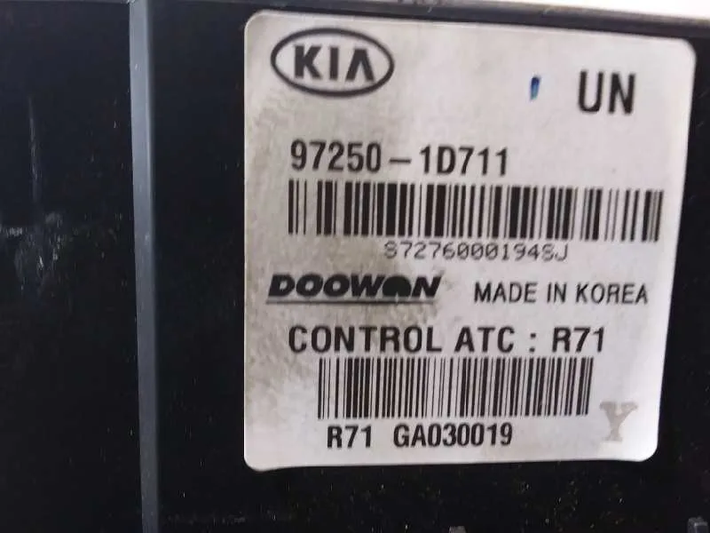 Mando Climatizador para Kia Carens (Un)