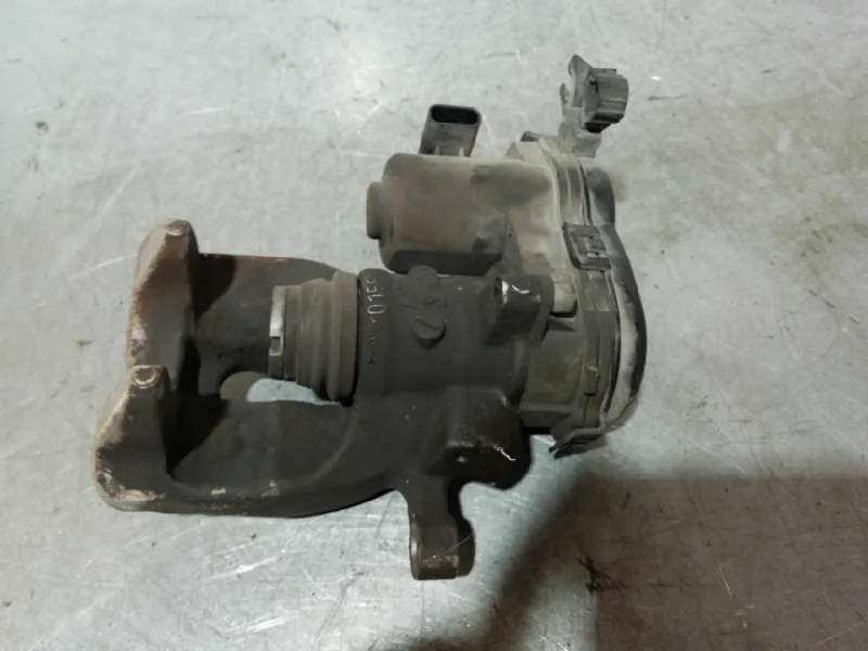 Pinza Freno Trasera Derecha para Mercedes-Benz Clase B (W246)