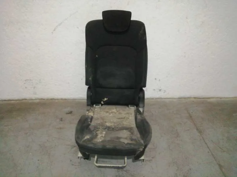 Asiento Trasero Izquierdo para Kia Carens ( )