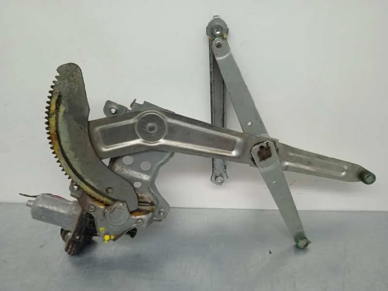 Elevalunas Delantero Izquierdo para Suzuki Swift Berlina (Mz)