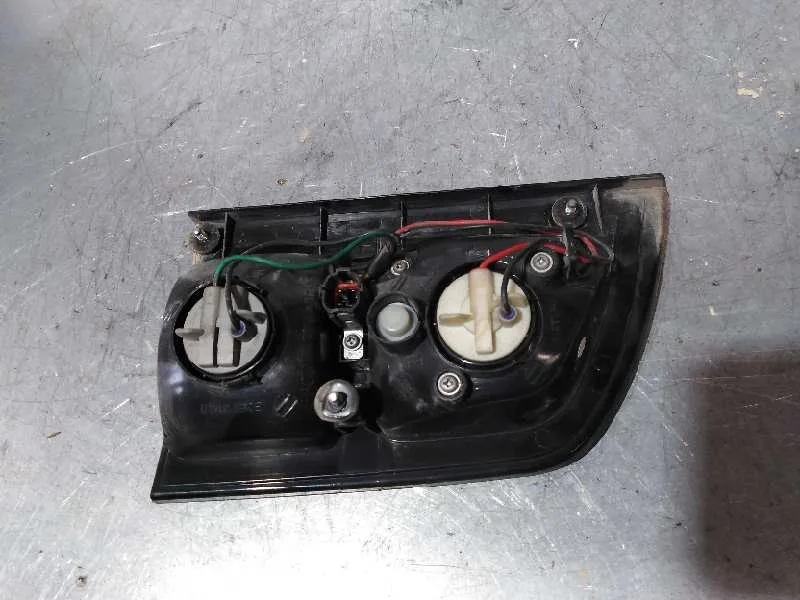 Piloto Trasero Izquierdo Interior para Ssangyong Kyron
