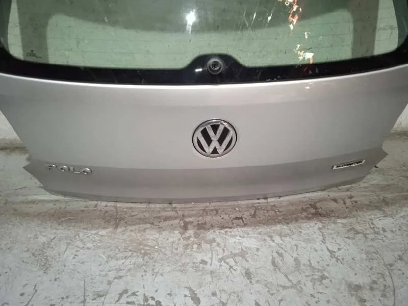 Porton Trasero para Volkswagen Polo (6C1)