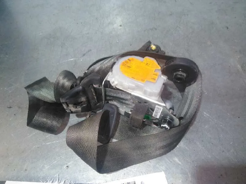 Cinturon Seguridad Delantero Derecho para Kia Pro_Cee'd ( )