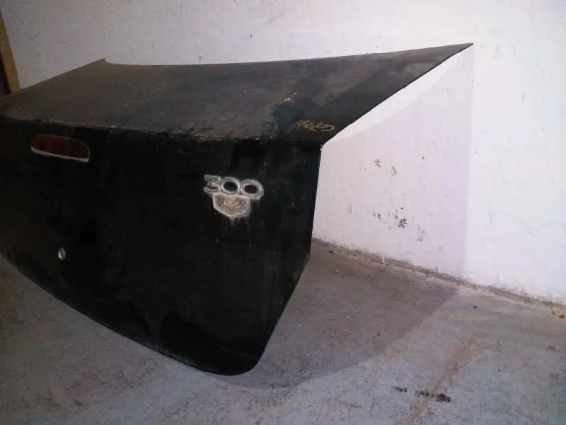 Tapa Maletero para Chrysler 300 M (Lr)