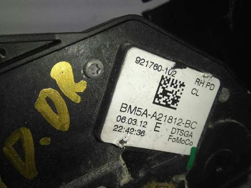 Cerradura Puerta Delantera Derecha para Ford Focus Lim. (Cb8)