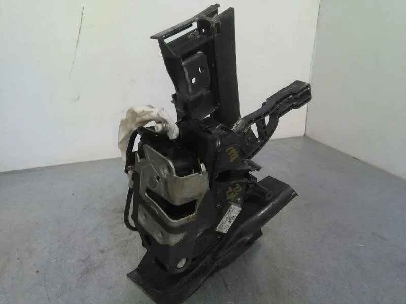 Cerradura Puerta Trasera Derecha para Ford Focus Lim. (Cb8)
