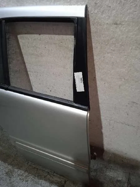 Puerta Trasera Derecha para Mercedes-Benz Clase M (W163)