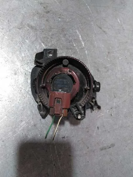 Faro Antiniebla Izquierdo para Toyota Avensis Berlina (T25)