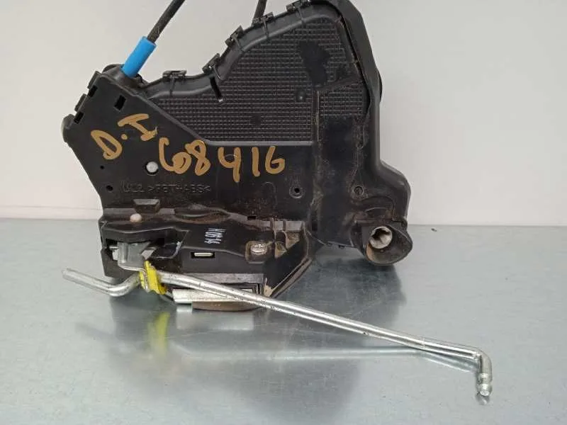 Cerradura Puerta Delantera Izquierda para Toyota Auris