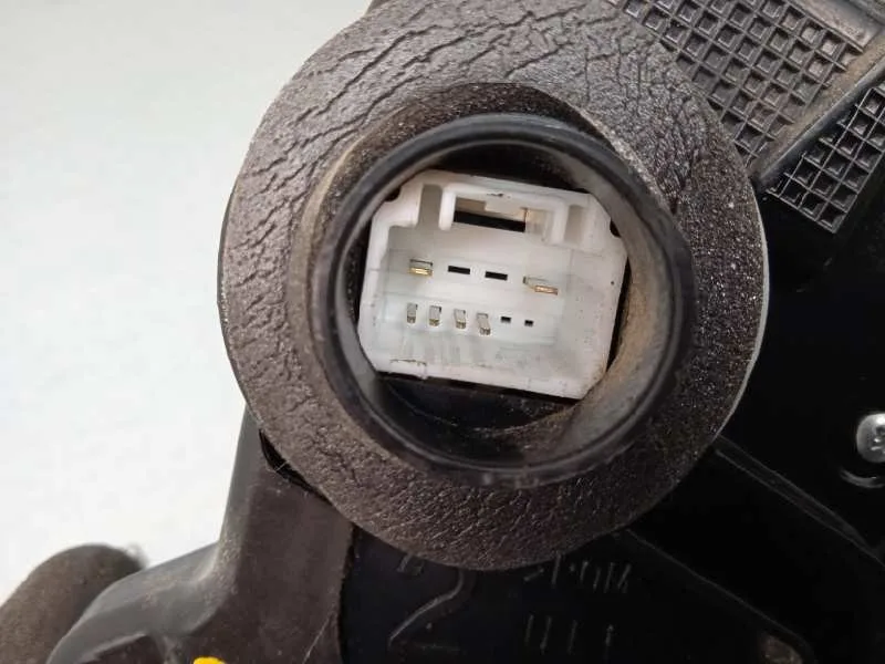 Cerradura Puerta Delantera Izquierda para Toyota Auris