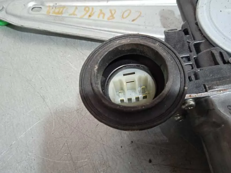 Elevalunas Trasero Derecho para Toyota Auris