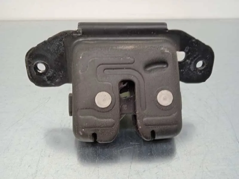 Cerradura Maletero / Porton para Toyota Auris