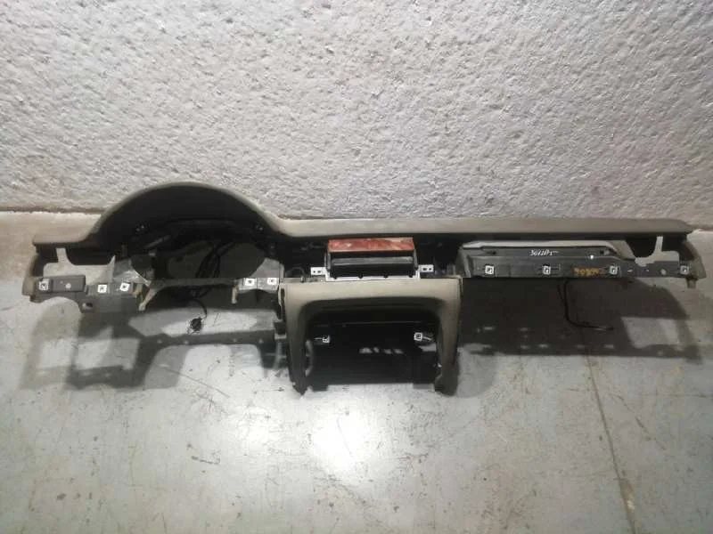 Salpicadero para Audi A8 (4E2)