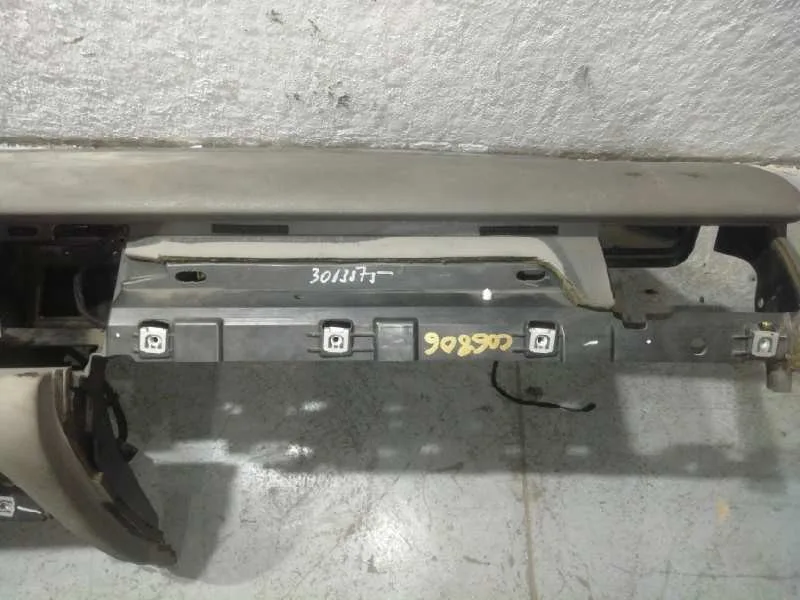 Salpicadero para Audi A8 (4E2)