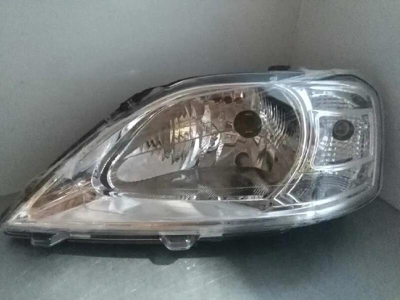 Faro Izquierdo para Dacia Logan