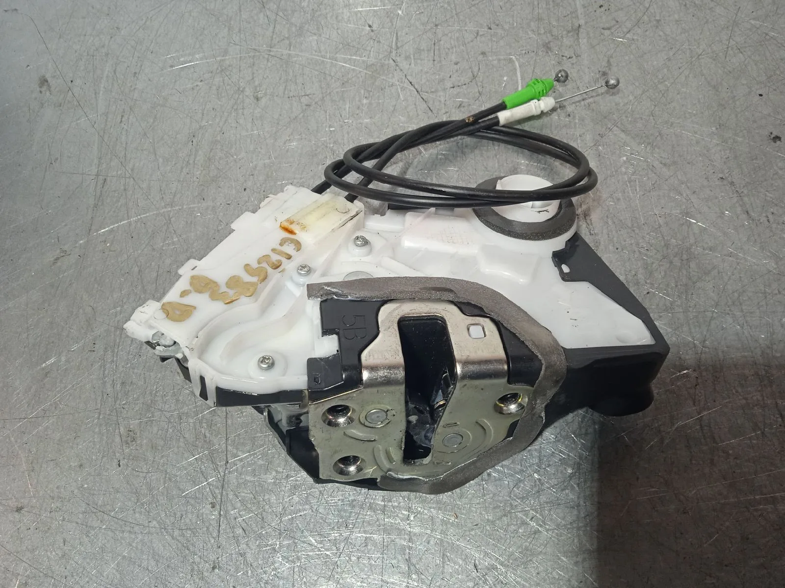 Cerradura Puerta Delantera Derecha para Toyota Yaris