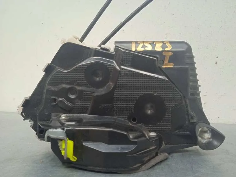 Cerradura Puerta Delantera Izquierda para Toyota Yaris