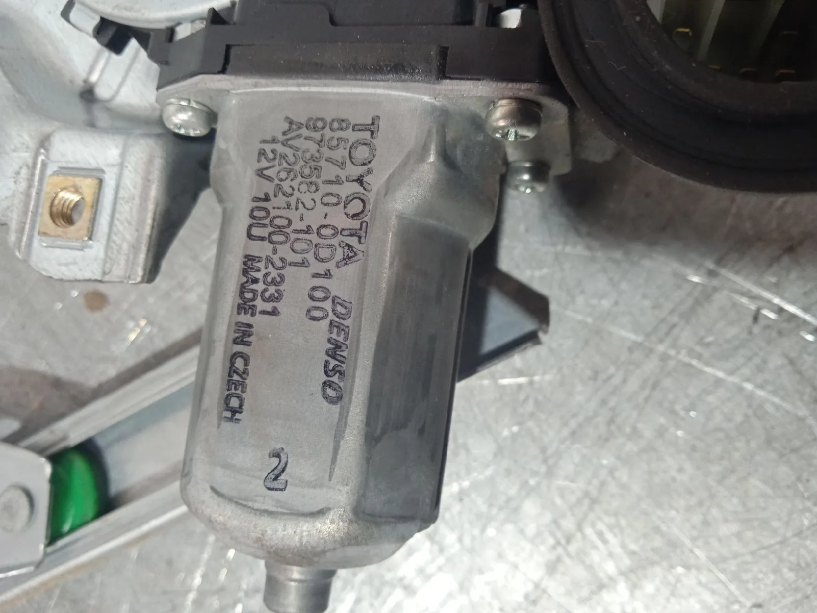 Elevalunas Delantero Derecho para Toyota Yaris