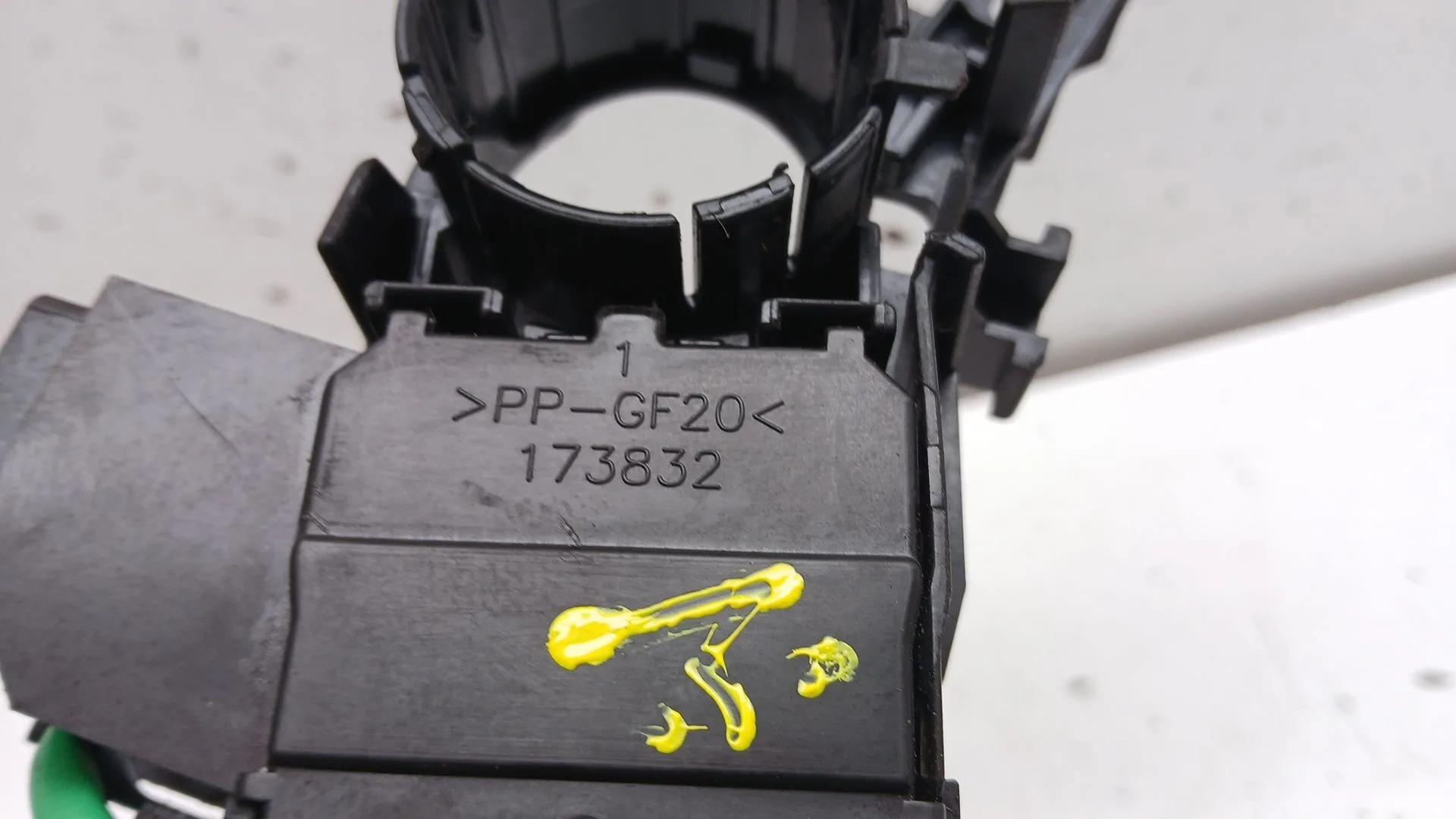 Mando Limpia para Toyota Yaris