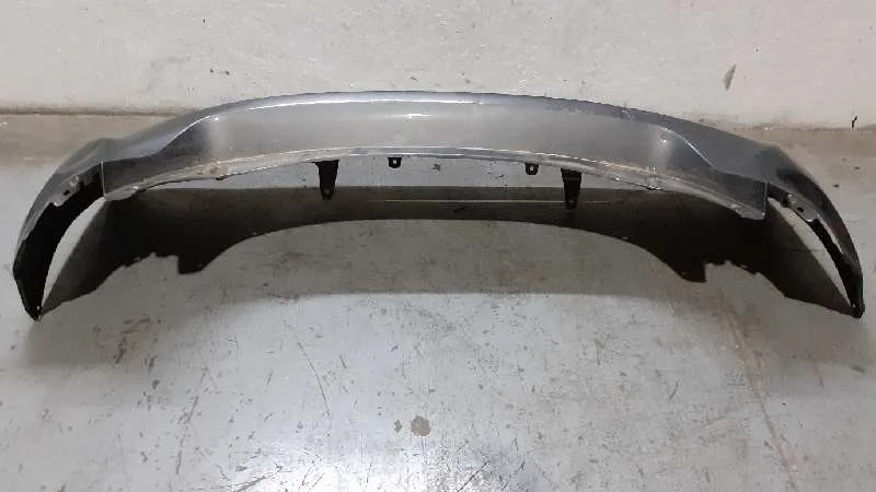 Paragolpes Trasero para Toyota Yaris