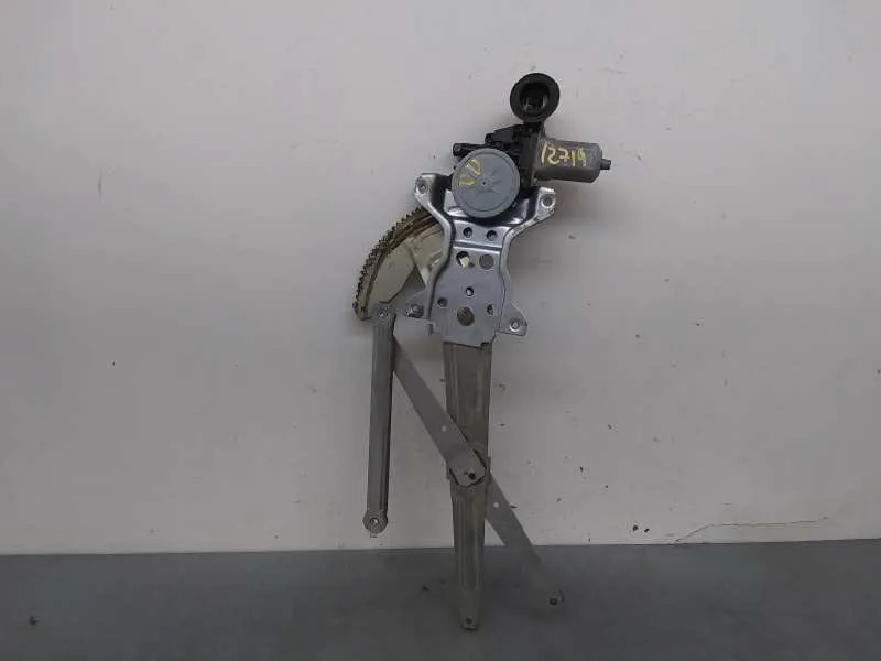 Elevalunas Delantero Derecho para Suzuki Swift Berlina (Mz)