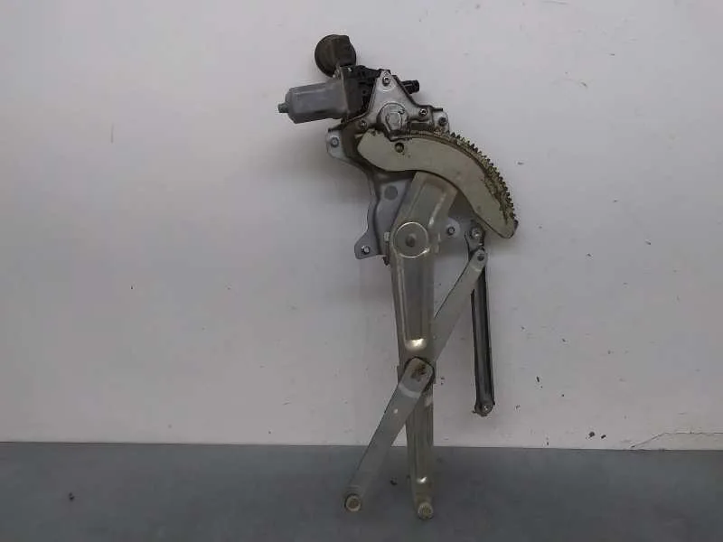 Elevalunas Delantero Derecho para Suzuki Swift Berlina (Mz)