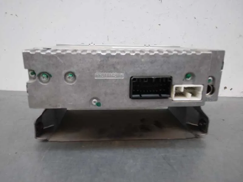 Sistema Audio / Radio Cd para Suzuki Swift Berlina (Mz)