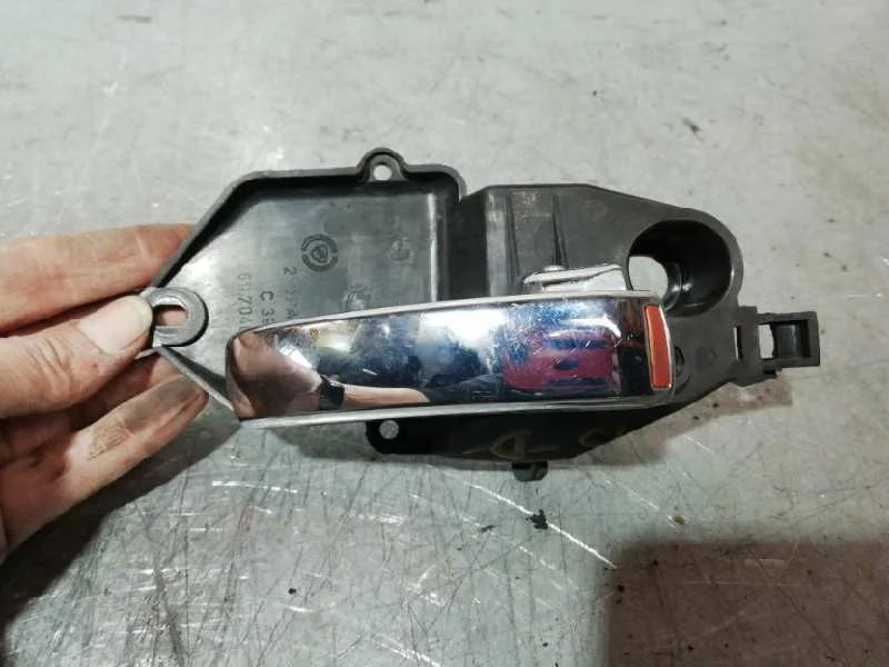 Maneta Interior Delantera Derecha para Fiat Nuova 500 (150)