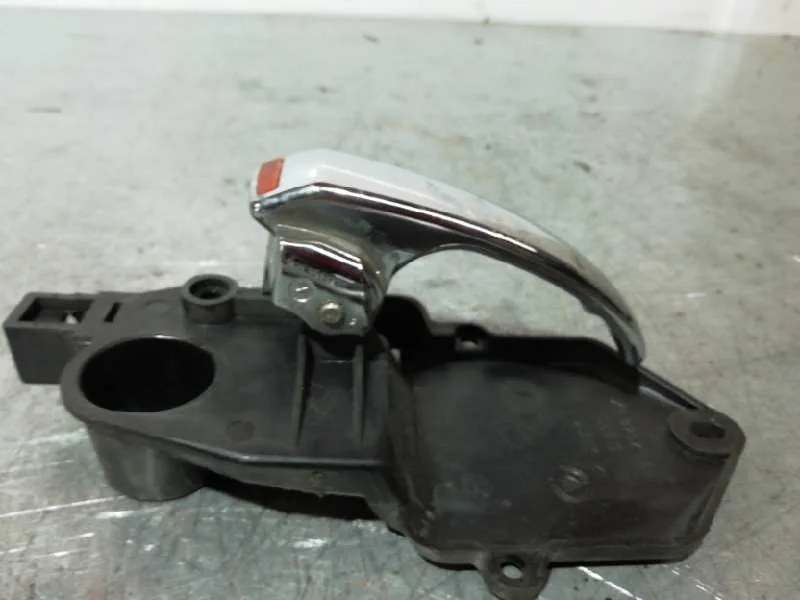 Maneta Interior Delantera Derecha para Fiat Nuova 500 (150)