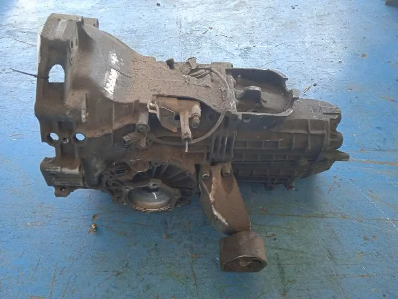 Caja Cambios para Volkswagen Passat Berlina (3B2)