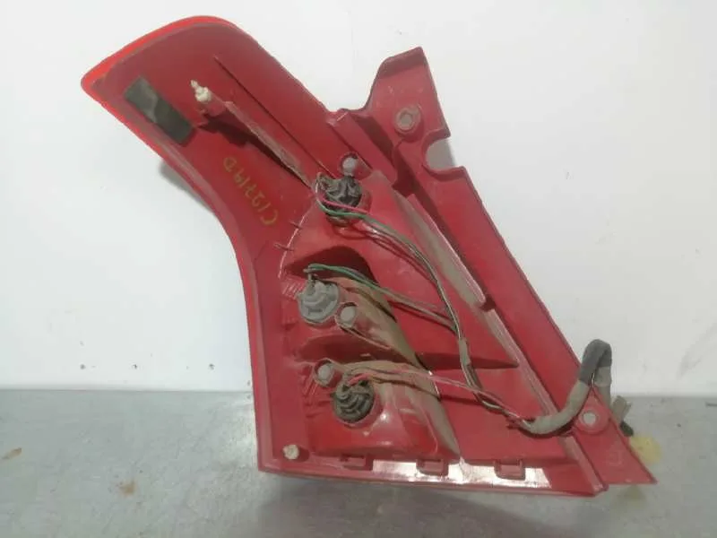 Piloto Trasero Derecho para Suzuki Swift Berlina (Mz)