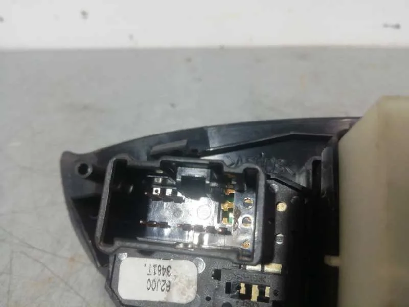 Mando Elevalunas Delantero Izquierdo para Suzuki Grand Vitara Jb (Jt)
