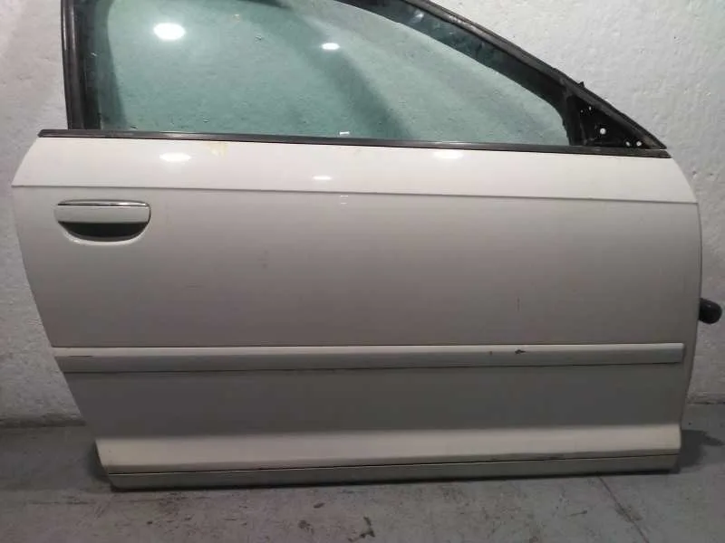Puerta Delantera Derecha para Audi A3 (8P)