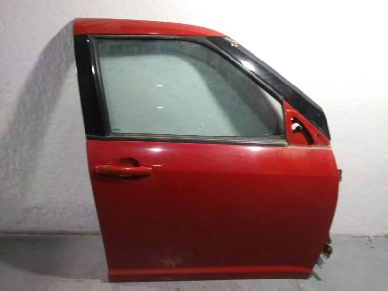 Puerta Delantera Derecha para Suzuki Swift Berlina (Mz)